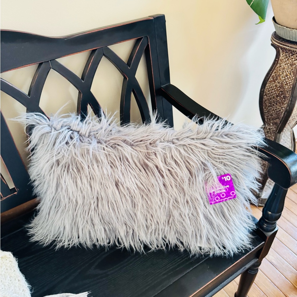 Luxurious Faux Fur Shaggy Oblong Accent Pillow in Gray